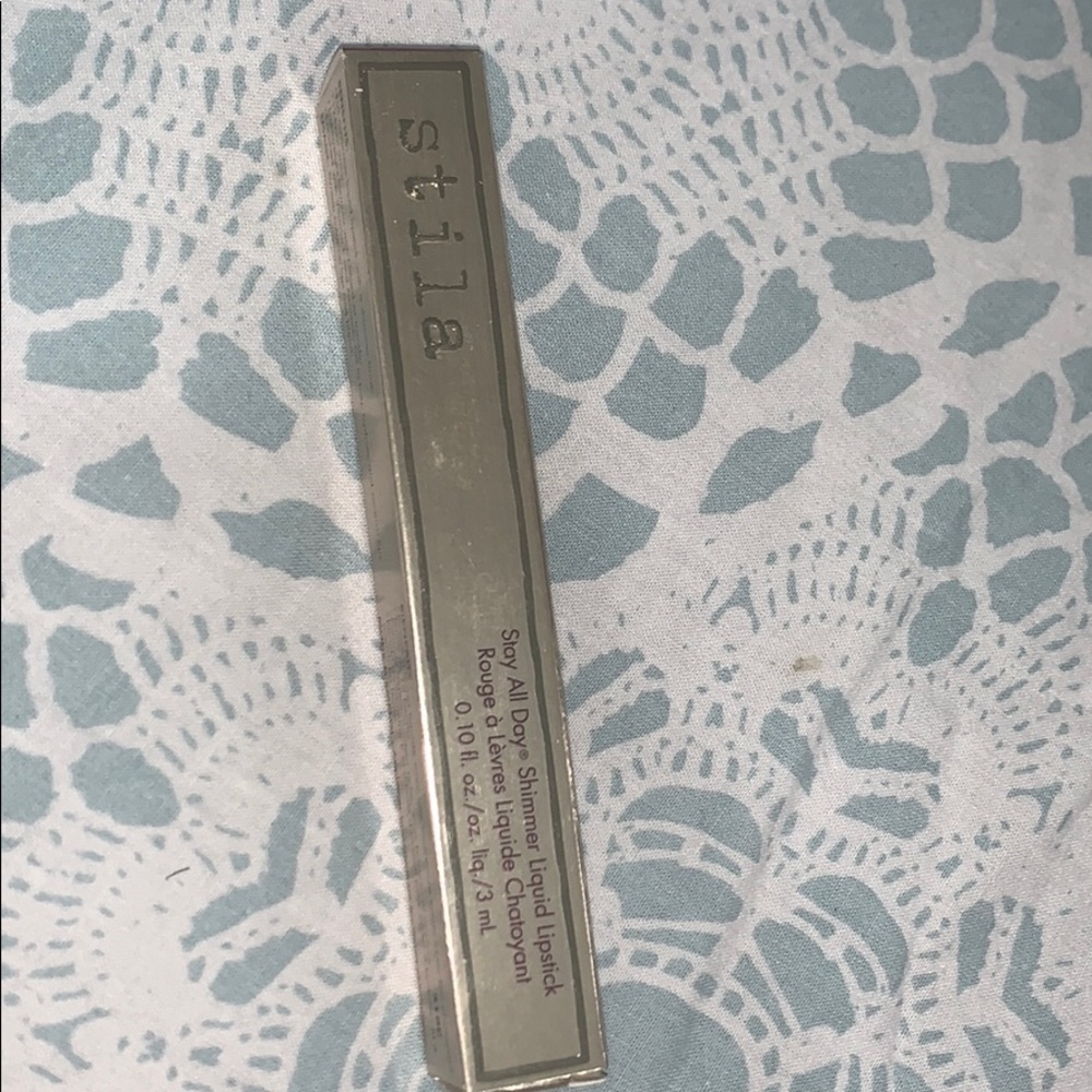 Stila shimmer lipstick